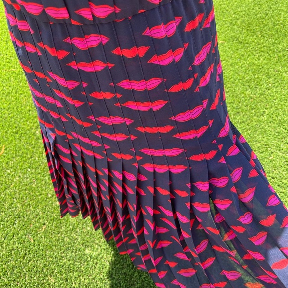 Halogen lips dress size 8P - Picture 9 of 13